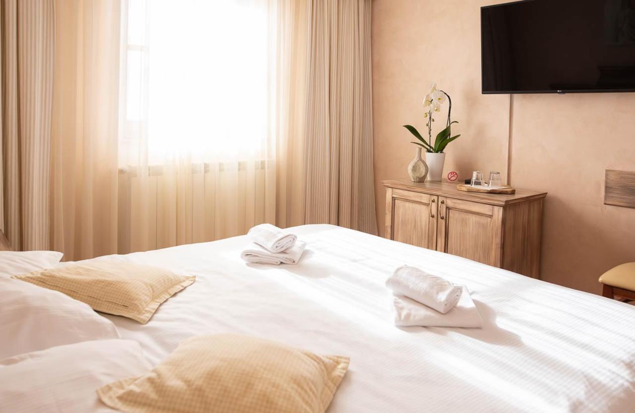 Domacija Pri Damjanu Otel Kozina Dış mekan fotoğraf